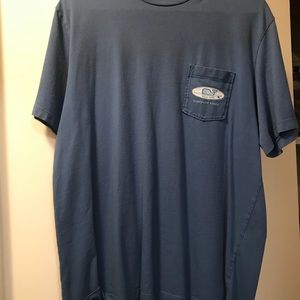 Vineyard Vines whale T-shirt, medium